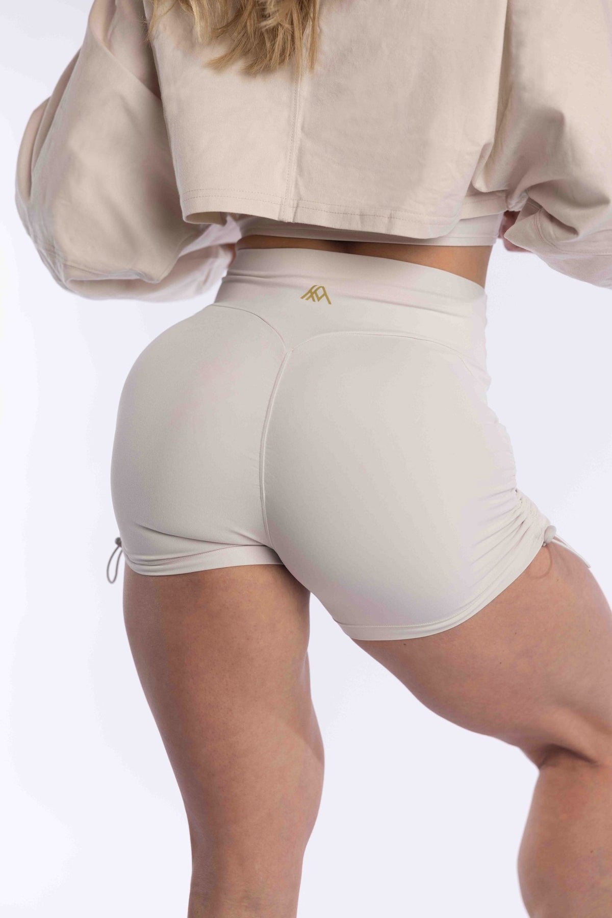 Bunch A Scrunch Shorts White - FPFit